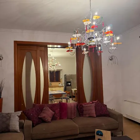 Luxury Helena In With Private Pool Tiran
